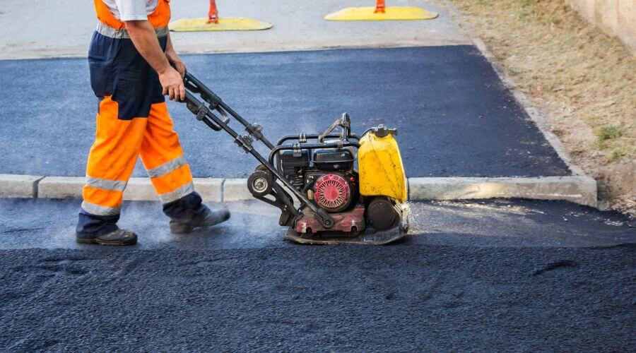Professional gutter cleaning in Humboldt, AZ